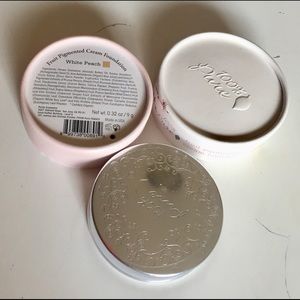100%Pure Cream Foundation (#white peach)